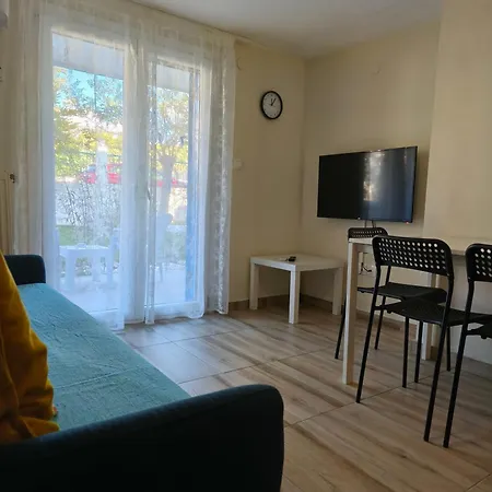 Sea Breeze 201 Апартаменты *