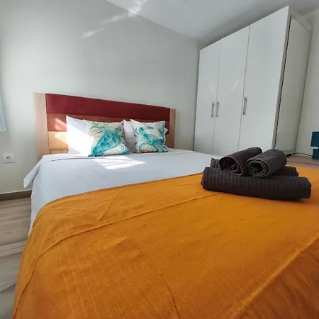 Sea Breeze 201 Апартаменты