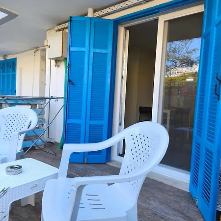 Апартаменты Sea Breeze 201