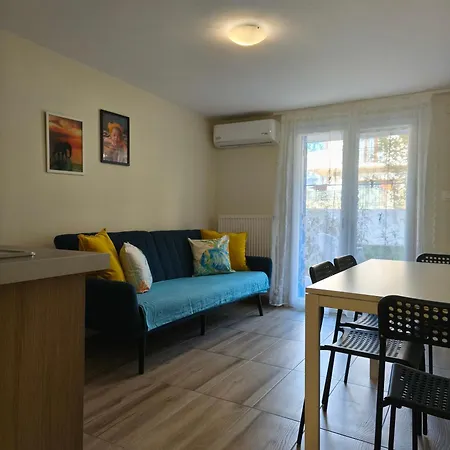 Апартаменты Sea Breeze 201